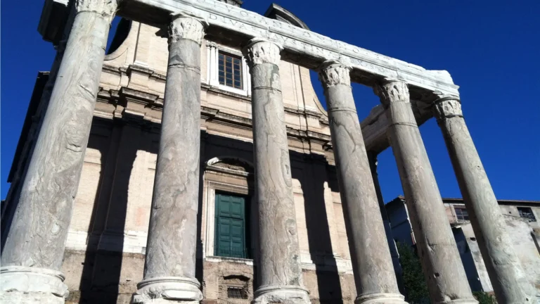 Exploring Vatican and Rome: The Benefits of Skip-the-Line Tickets and Guided Tours